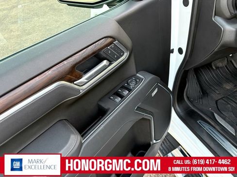 Used 2026 GMC Sierra 1500 SLT w/ SLT Premium Package AWD/4WD image 18