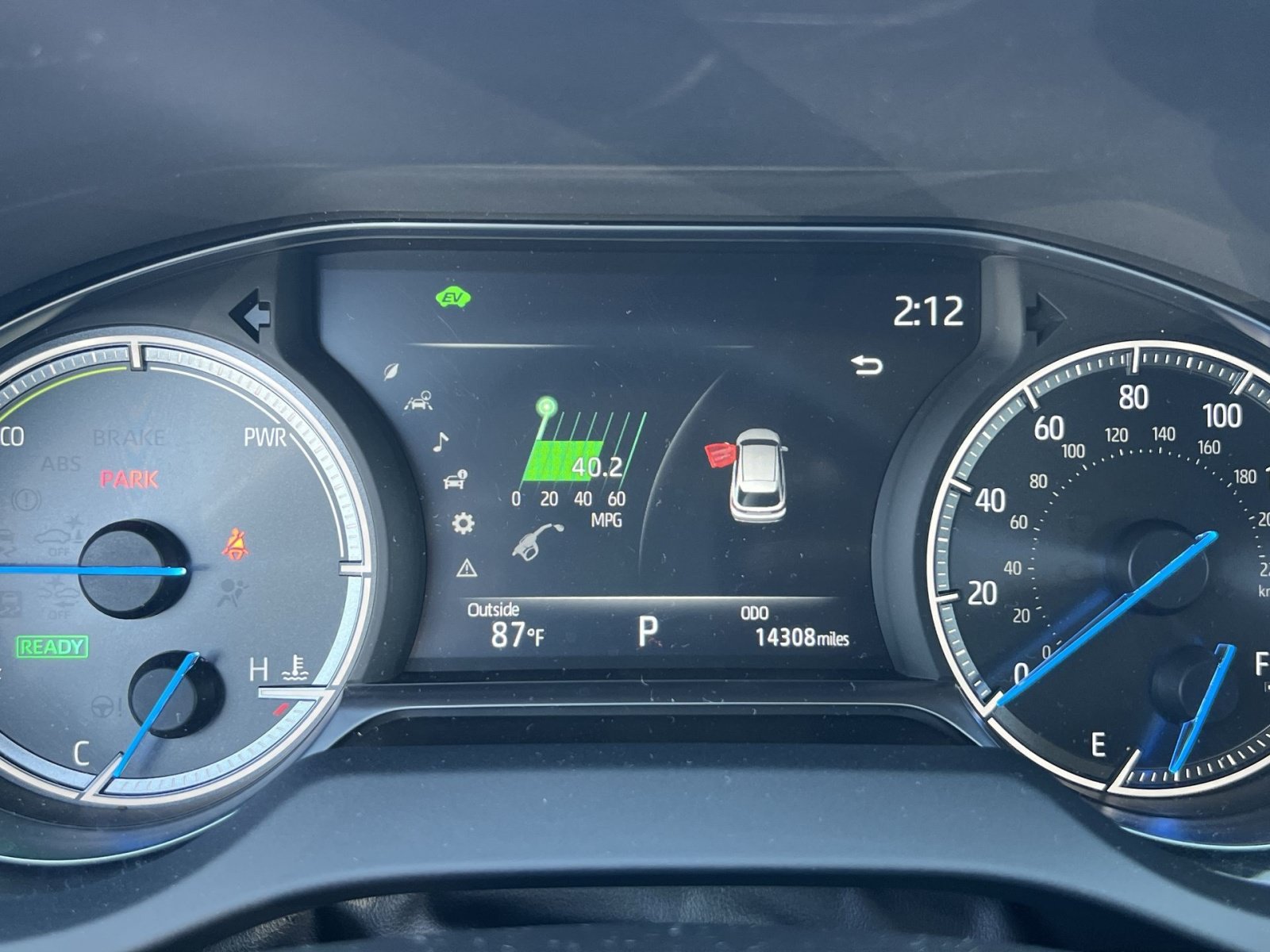 Used 2023 Toyota Venza LE AWD/4WD image 17