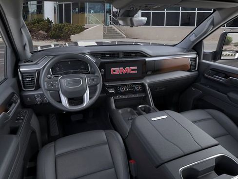 New 2025 GMC Sierra 3500 Denali w/ Denali Reserve Package image 15