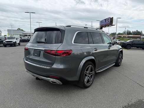 Used 2024 Mercedes-Benz GLS 450 4MATIC image 5