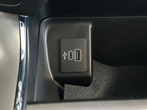 New 2026 Ford F150 XLT w/ XLT Black Appearance Package AWD/4WD image 26
