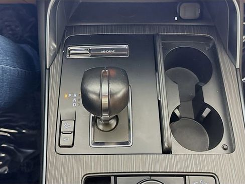 Used 2024 MAZDA CX-90 3.3 Turbo S w/ Premium Plus image 17