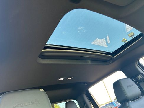 Used 2024 GMC Sierra 2500 AT4 w/ AT4 Premium Plus Package image 20