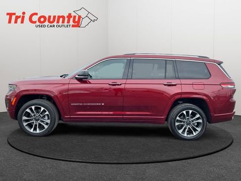 Used 2022 Jeep Grand Cherokee L Overland w/ Luxury Tech Group IV image 5