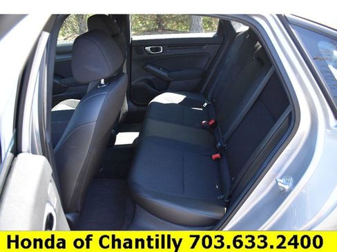 Used 2025 Honda Civic Sport image 29