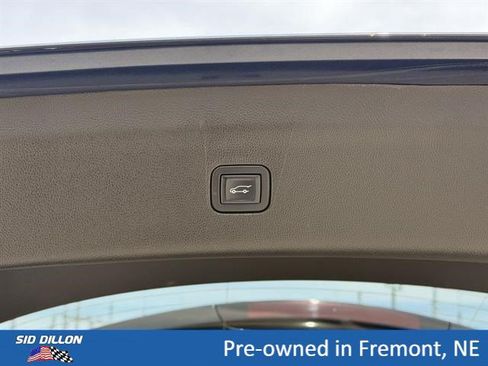 Certified 2023 Buick Enclave Avenir w/ Avenir Technology Package AWD/4WD image 7
