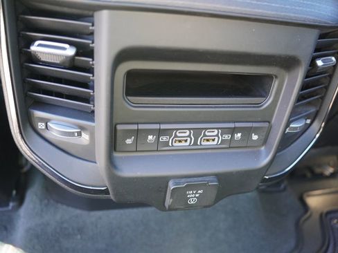 Certified 2024 RAM 1500 Limited image 20