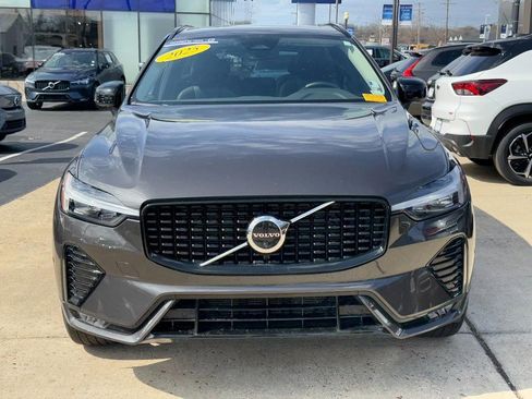 Certified 2025 Volvo XC60 B5 Plus image 10