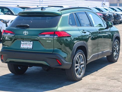 New 2026 Toyota Corolla Cross XLE FWD image 9