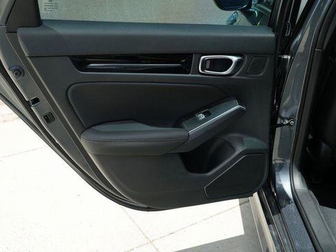 Used 2025 Honda Civic Sport Touring image 18