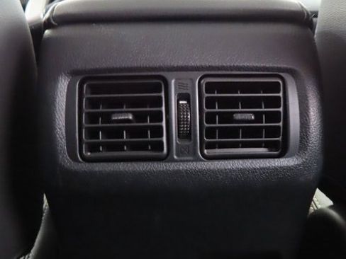 Used 2024 Toyota 4Runner SR5 Premium image 29