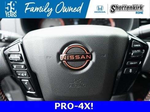 Used 2023 Nissan Frontier PRO-4X w/ Technology Package image 27
