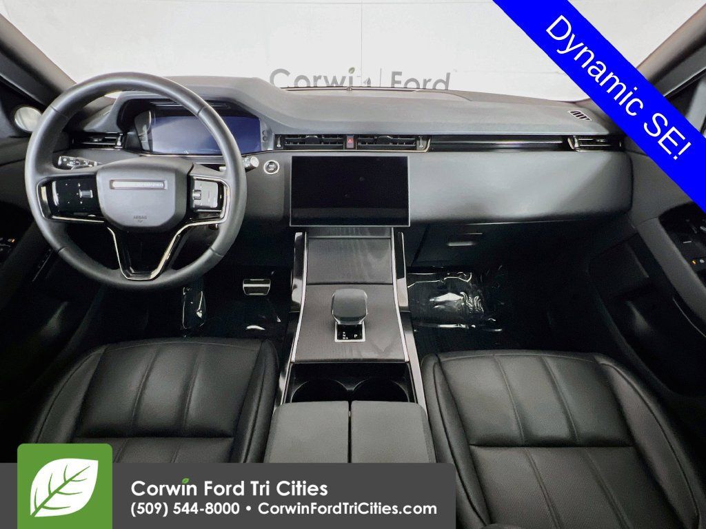 Used 2024 Land Rover Range Rover Evoque Dynamic SE AWD/4WD image 7
