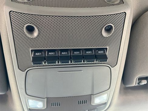 Used 2021 Ford F250 XLT w/ XLT Premium Package image 24