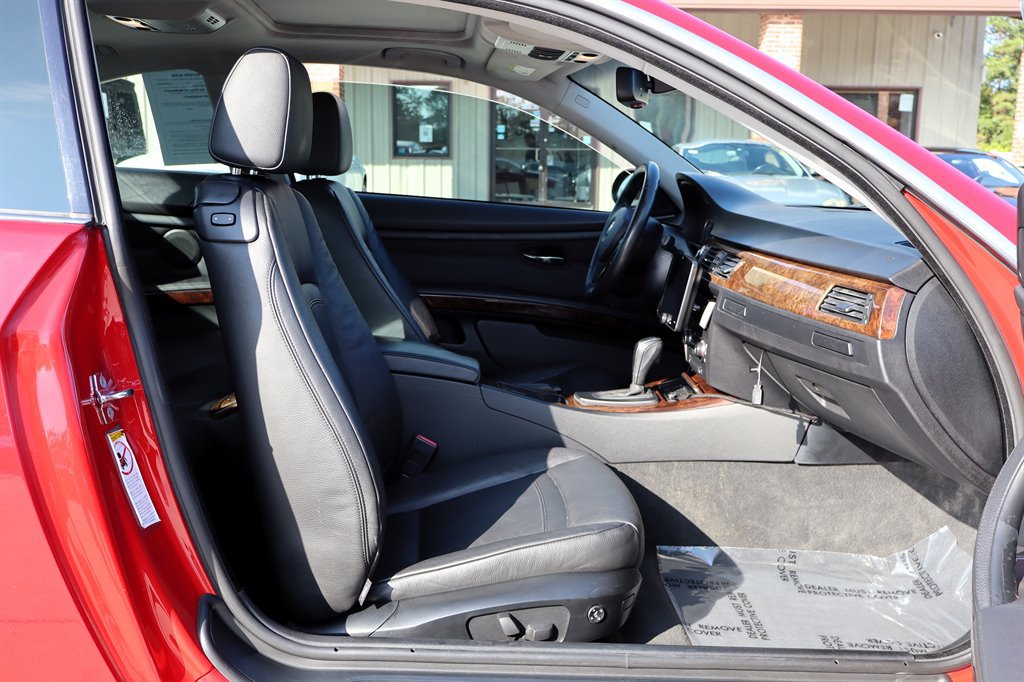 Used 2008 BMW 328i Coupe w/ Premium Pkg RWD image 14