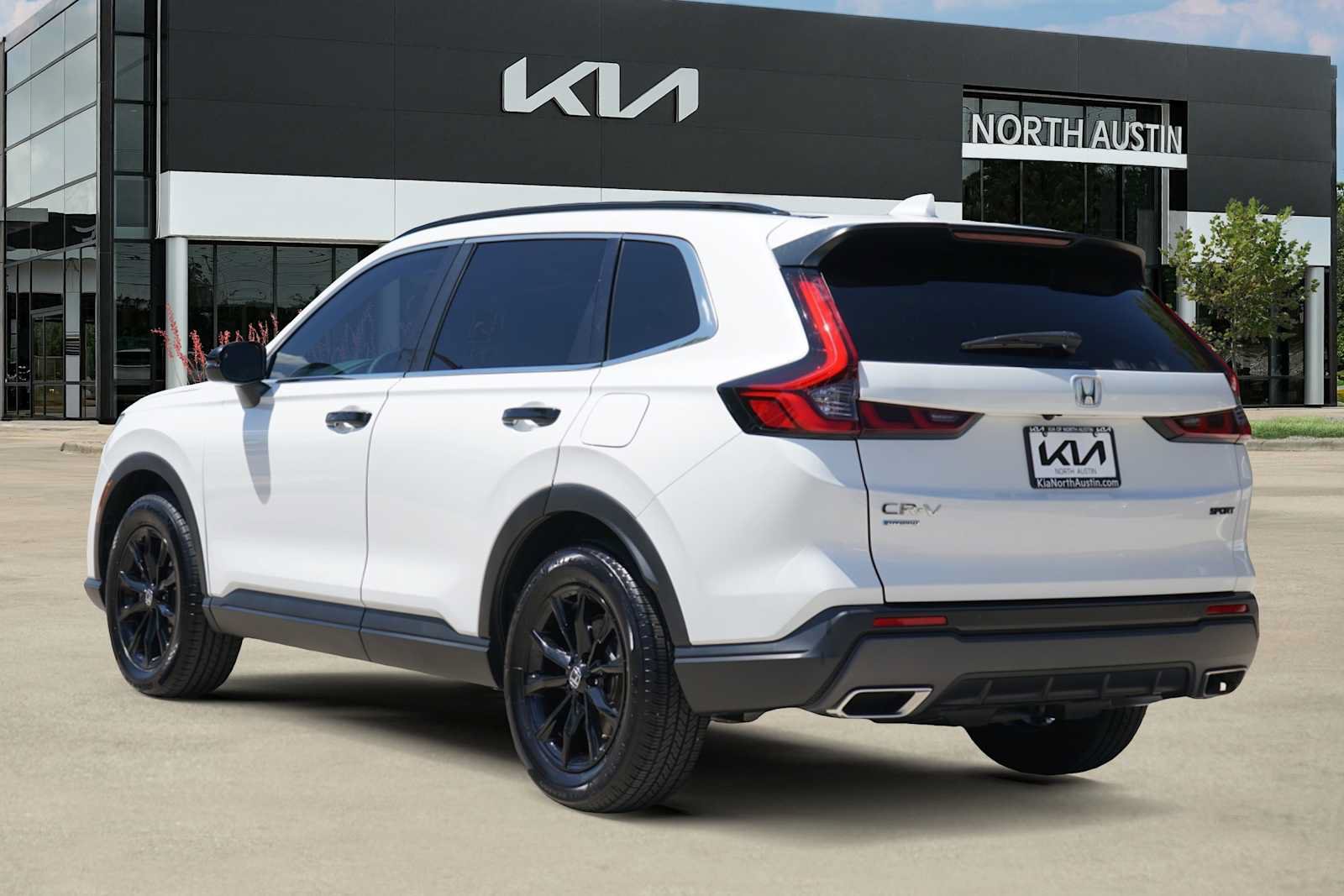 Used 2025 Honda CR-V Sport-L image 4