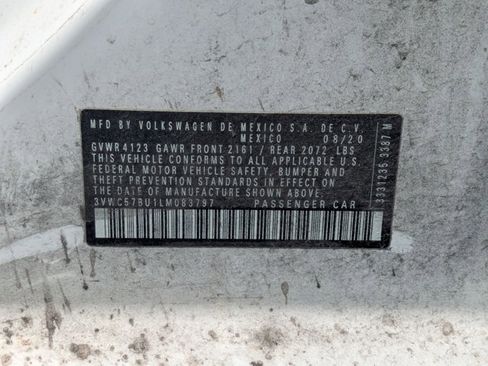 Used 2020 Volkswagen Jetta SE w/ SE Cold Weather Package image 16