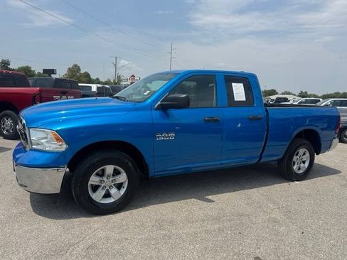 Certified 2024 RAM 1500 Classic SLT AWD/4WD image 3