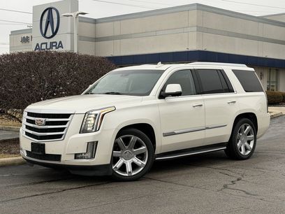 Used 2015 Cadillac Escalade Luxury