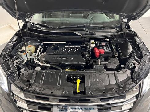 Used 2025 Nissan Rogue SV FWD image 22