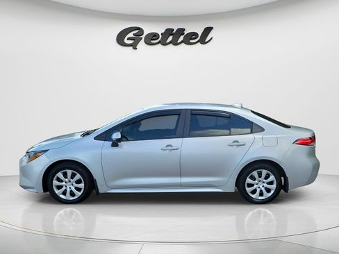 Certified 2025 Toyota Corolla LE FWD image 8