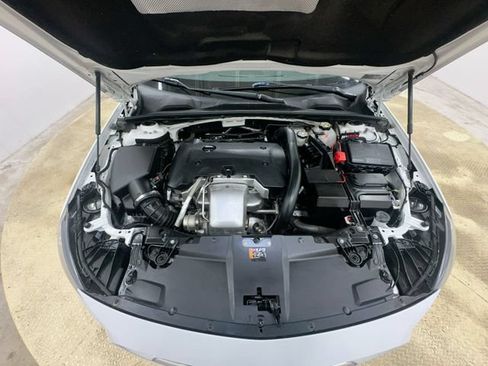Used 2018 Buick Regal Preferred FWD image 18