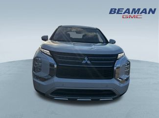 Used 2024 Mitsubishi Outlander SE video 2