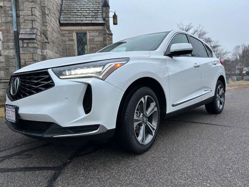 Used 2025 Acura RDX SH-AWD w/ Technology Package image 11