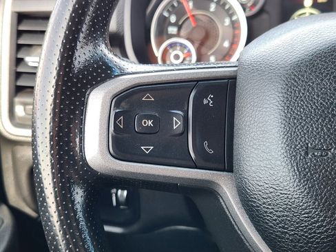 Used 2024 RAM 2500 Tradesman w/ Chrome Appearance Group image 18