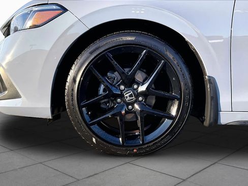 Used 2024 Honda Civic Sport image 11