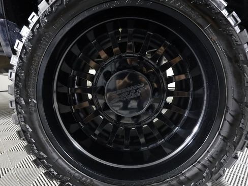 Used 2022 Chevrolet Silverado 3500 High Country w/ LPO, Hitch Package image 43