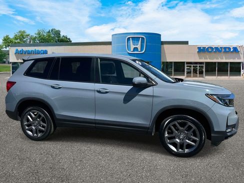 Certified 2022 Honda Passport EX-L image 3