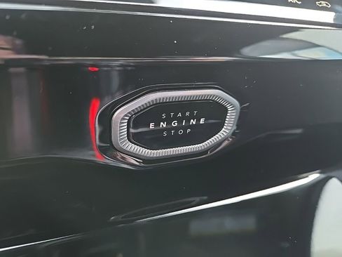 New 2026 Jeep Grand Cherokee Altitude image 60