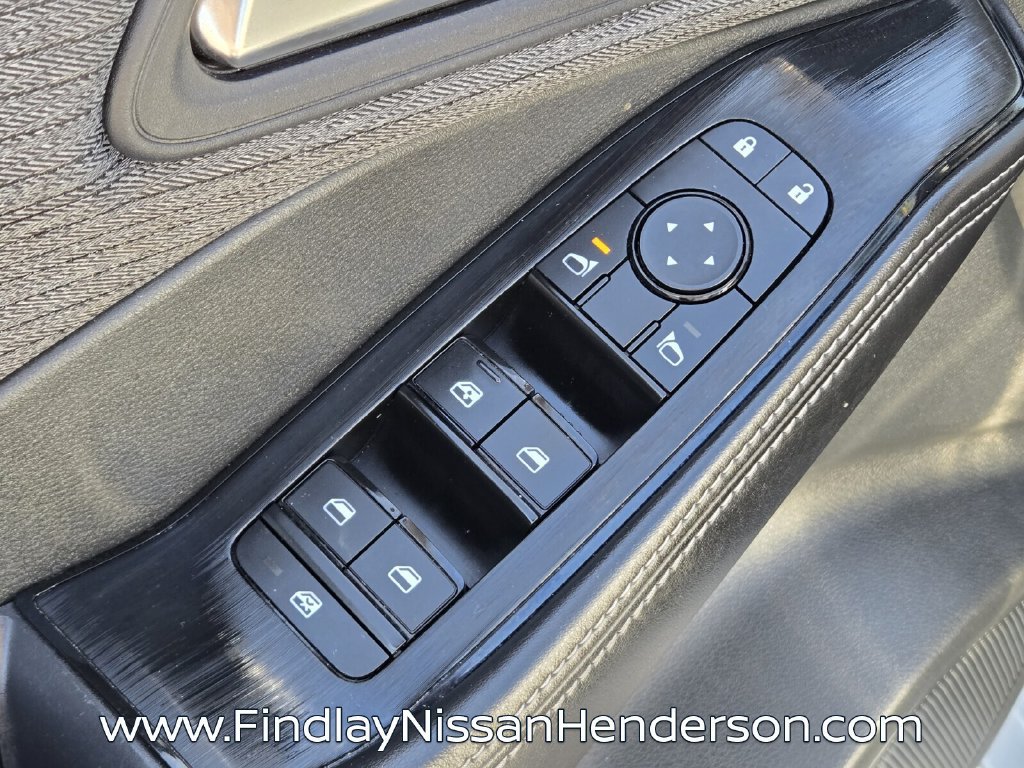 Used 2023 Nissan Rogue SV FWD image 21