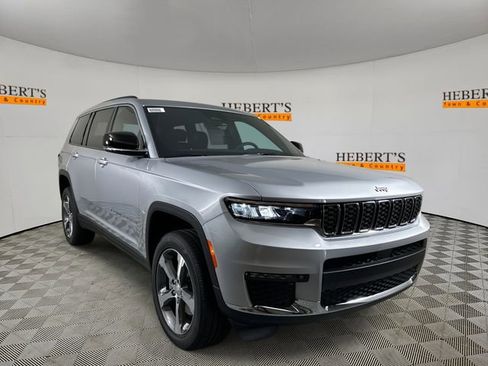 New 2025 Jeep Grand Cherokee L Limited image 3