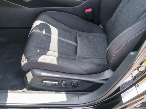 Used 2025 Honda Accord Sport image 20