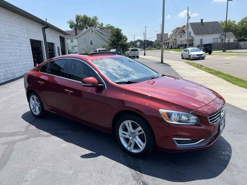 Used 2014 Volvo S60 T5 image 6