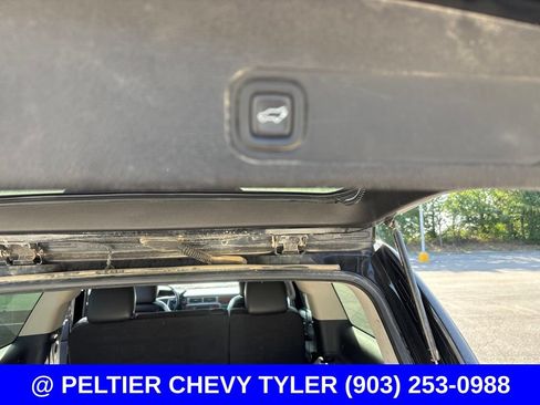 Used 2013 Chevrolet Suburban LT w/ Luxury Package AWD/4WD image 22