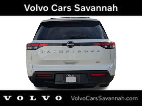 Used 2024 Nissan Pathfinder SV image 6
