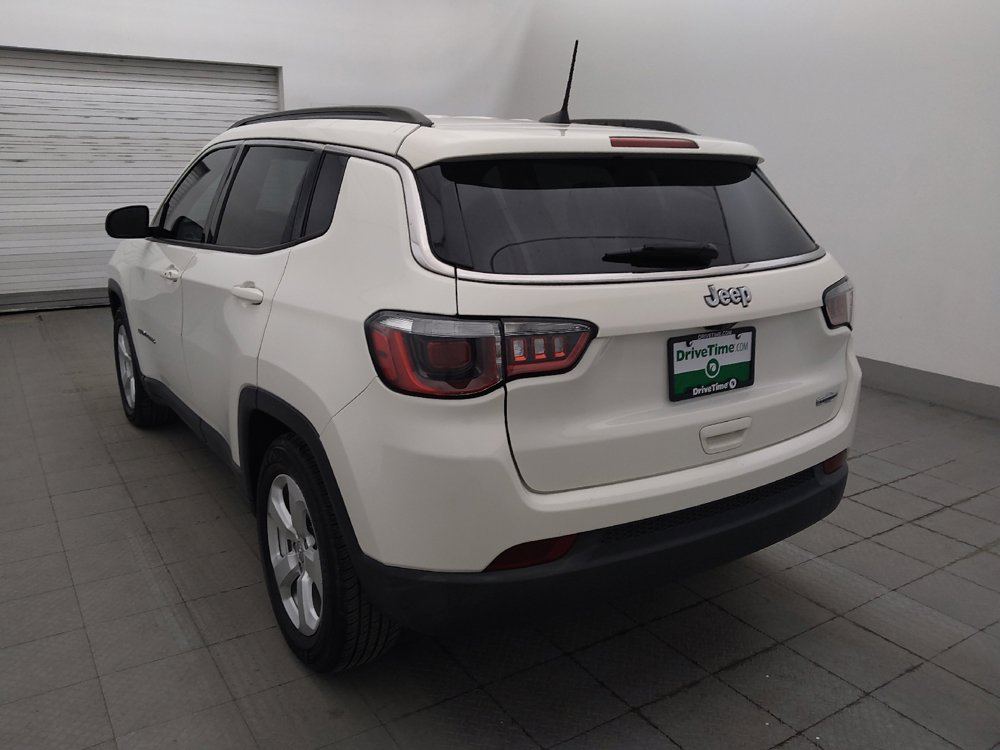 Used 2019 Jeep Compass Latitude w/ Popular Equipment Group FWD image 5