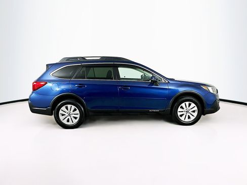 Used 2019 Subaru Outback 2.5i Premium image 10