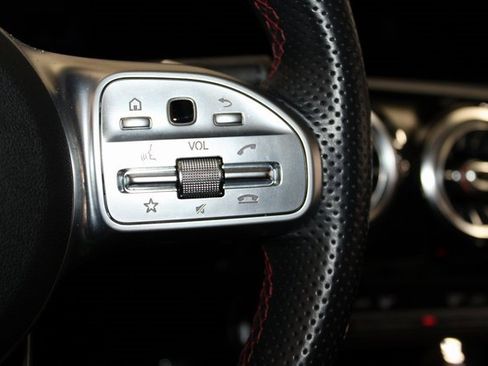 Used 2021 Mercedes-Benz A 220 4MATIC image 23