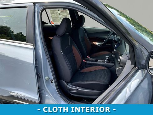 Used 2022 Nissan Kicks SR w/ Interior Electronics Package FWD image 29