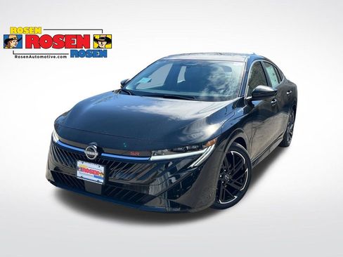 New 2026 Nissan Sentra SR w/ SR Premium Package FWD image 1
