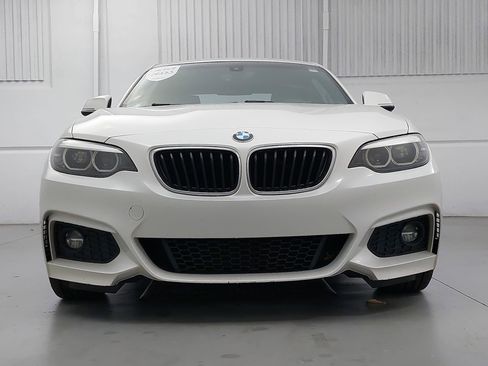 Used 2018 BMW 230i Coupe image 10