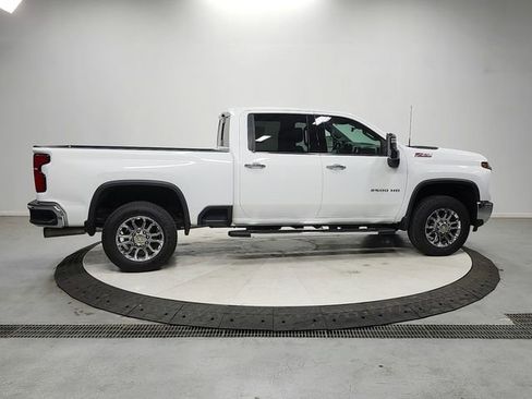 Used 2024 Chevrolet Silverado 2500 LTZ w/ LTZ Premium Package AWD/4WD image 8