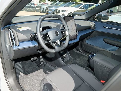 New 2026 Volvo EX30 Plus w/ Climate Package AWD/4WD image 12