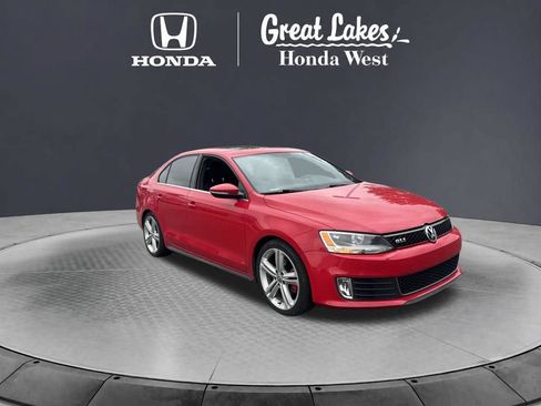 Used 2015 Volkswagen Jetta GLI SE FWD image 5