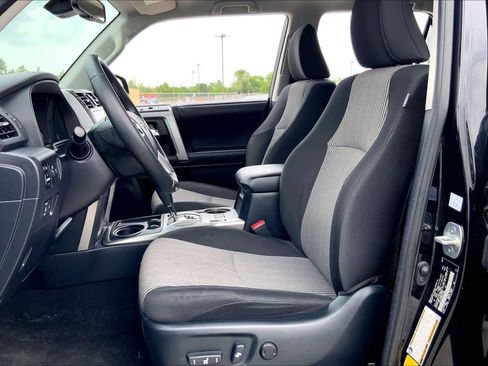 Certified 2024 Toyota 4Runner SR5 RWD image 8