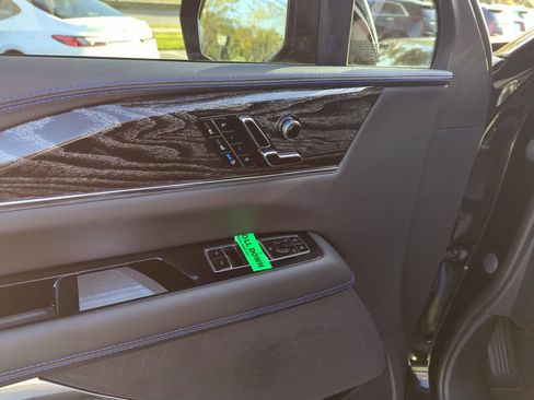 New 2026 Cadillac Escalade IQ Luxury 1 AWD/4WD image 18
